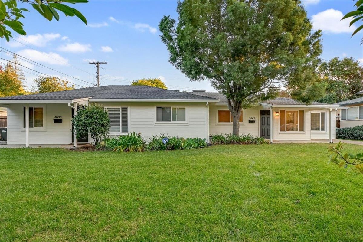 Property Photo: 3842 Arden Way CA 95864