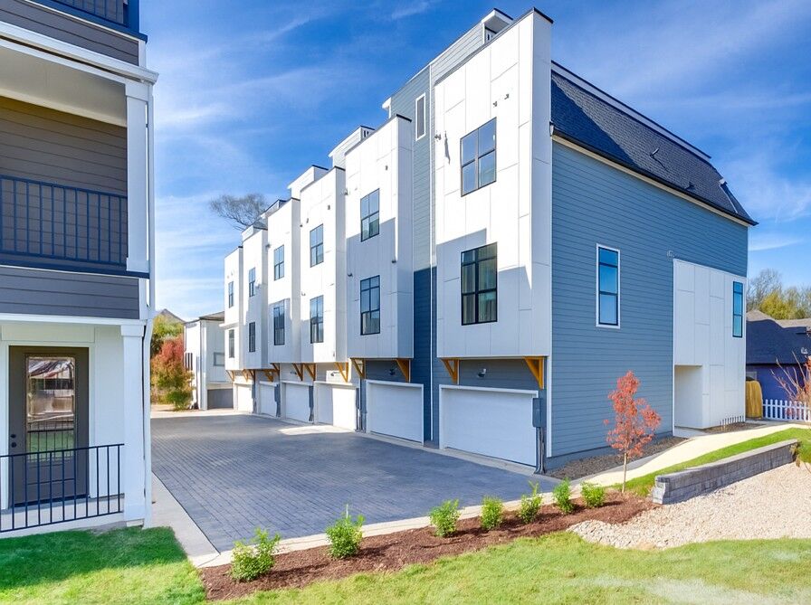 Property Photo:  110 Myrtle St Unit E  TN 37206 