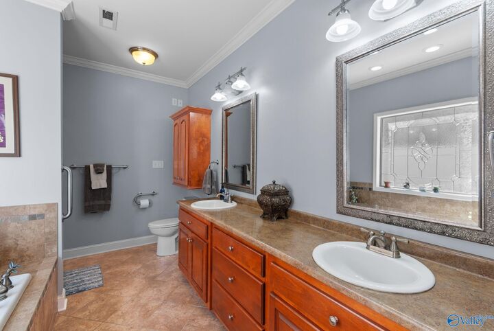 64 Jackson Way  Decatur AL 35603 photo