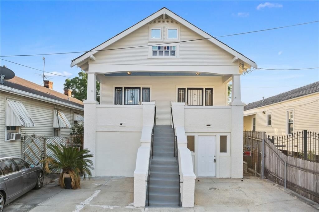 Property Photo:  3514 16 Baudin Street  LA 70119 