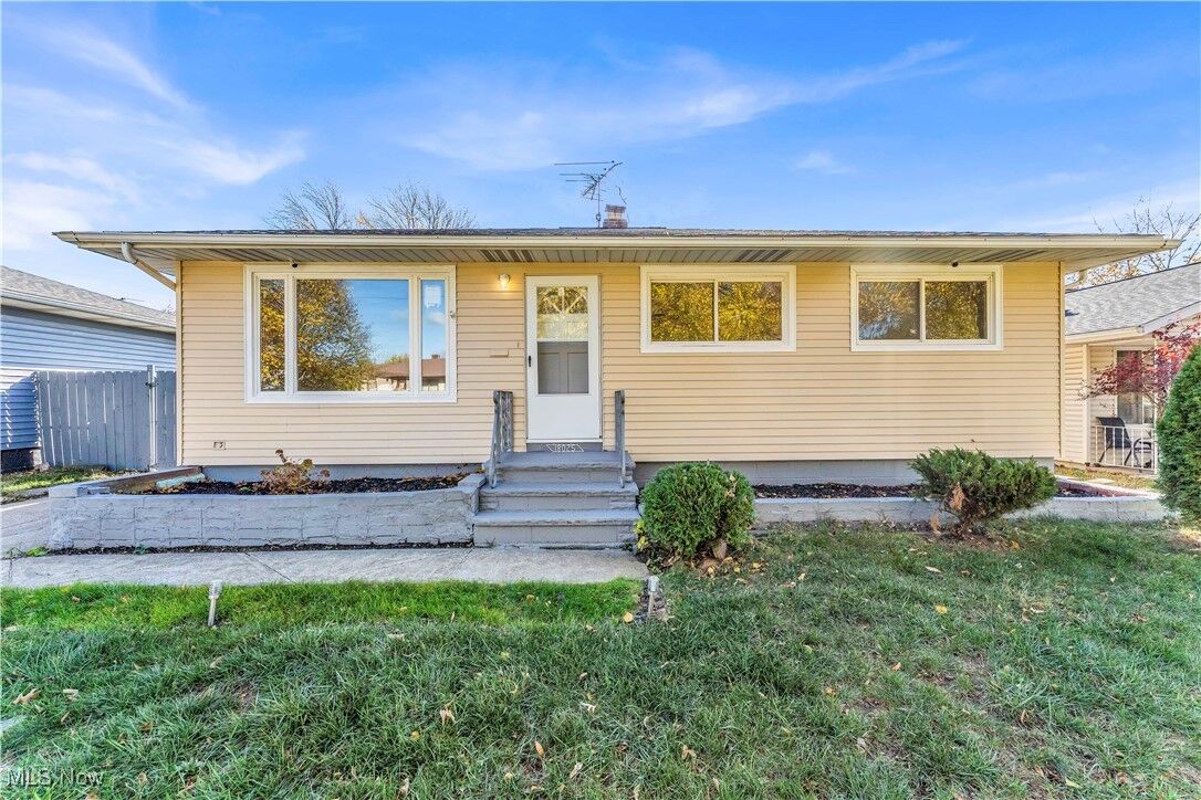 Property Photo: 18025 Fairway Drive OH 44135