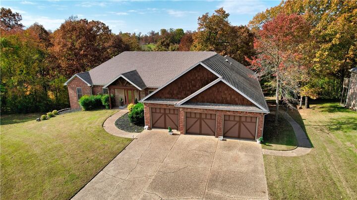 Property Photo: 13780 Crazy Horse Drive AR 72758