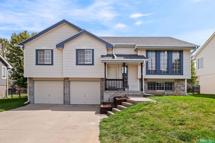 Property Photo: 611 Rosewood Avenue NE 68133