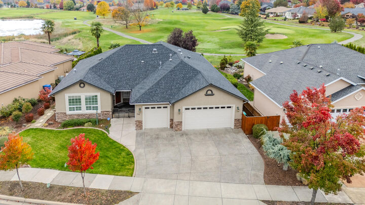 Property Photo: 398 Robert Trent Jones Boulevard OR 97524