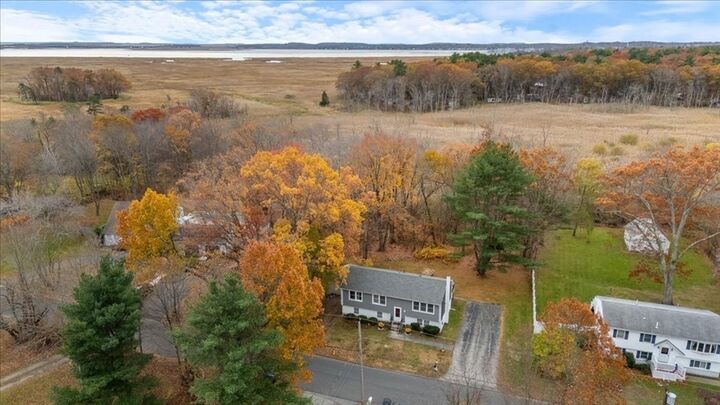 Property Photo:  34 Dock Lane  MA 01952 