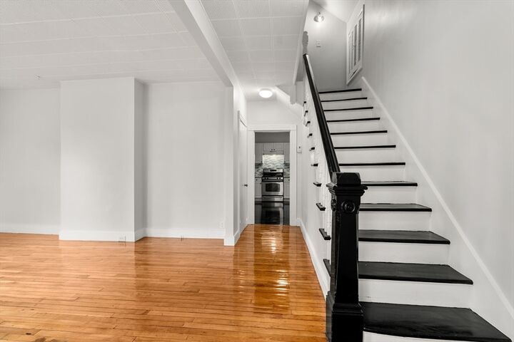 Property Photo:  4 Albert Street  MA 01610 