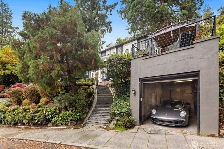 Property Photo: 445 36th Avenue WA 98122