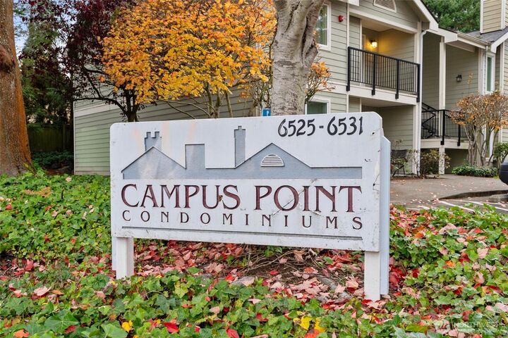 Property Photo: 6525 200th Street SW 201 WA 98036