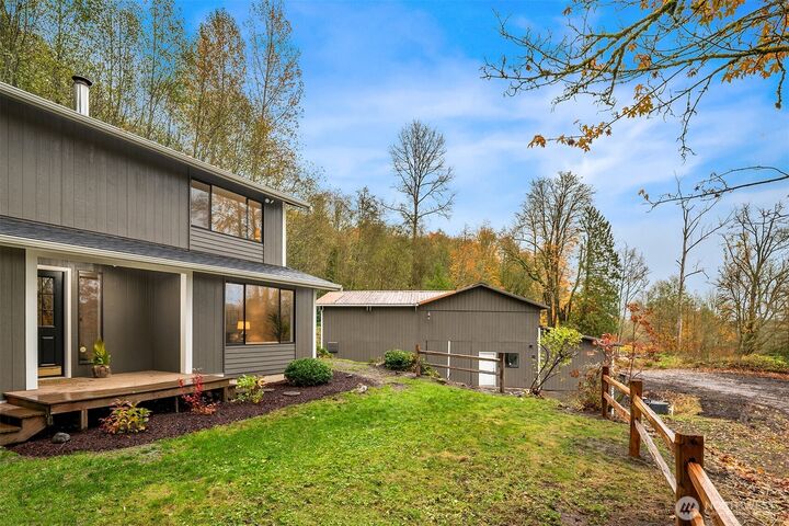 Property Photo: 10304 296th Avenue NE WA 98014