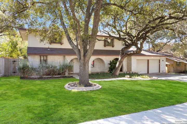 Property Photo: 7634 Tippit Trl TX 78240