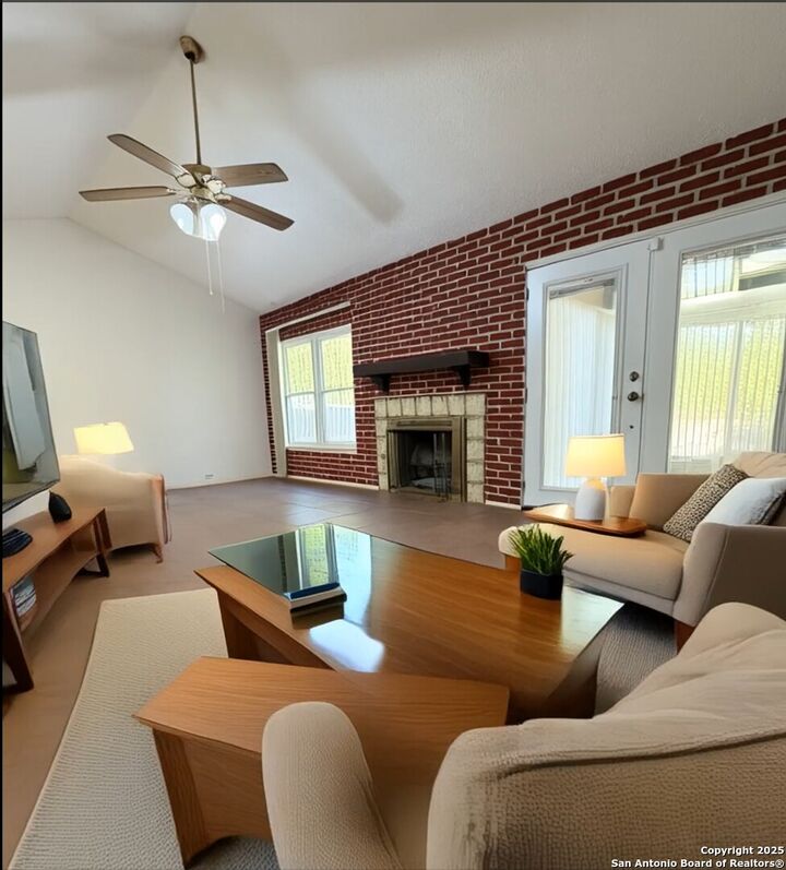 Property Photo: 5134 Mayspring TX 78217