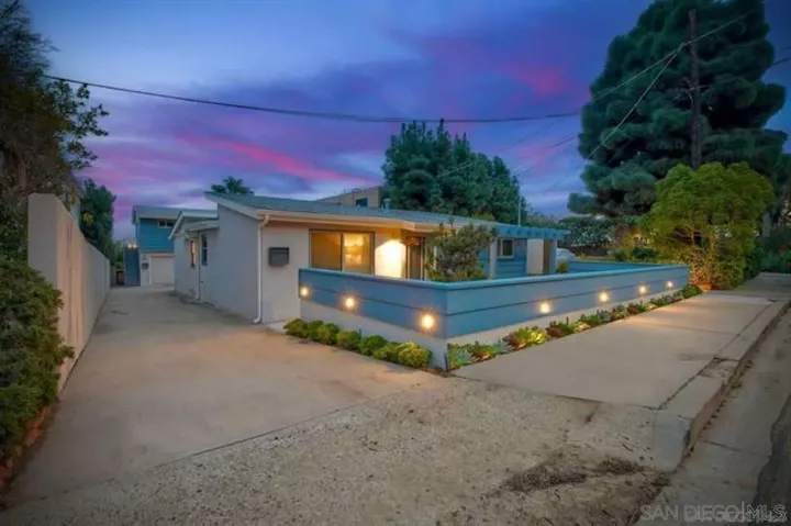 Property Photo:  311 San Elijo  CA 92106 