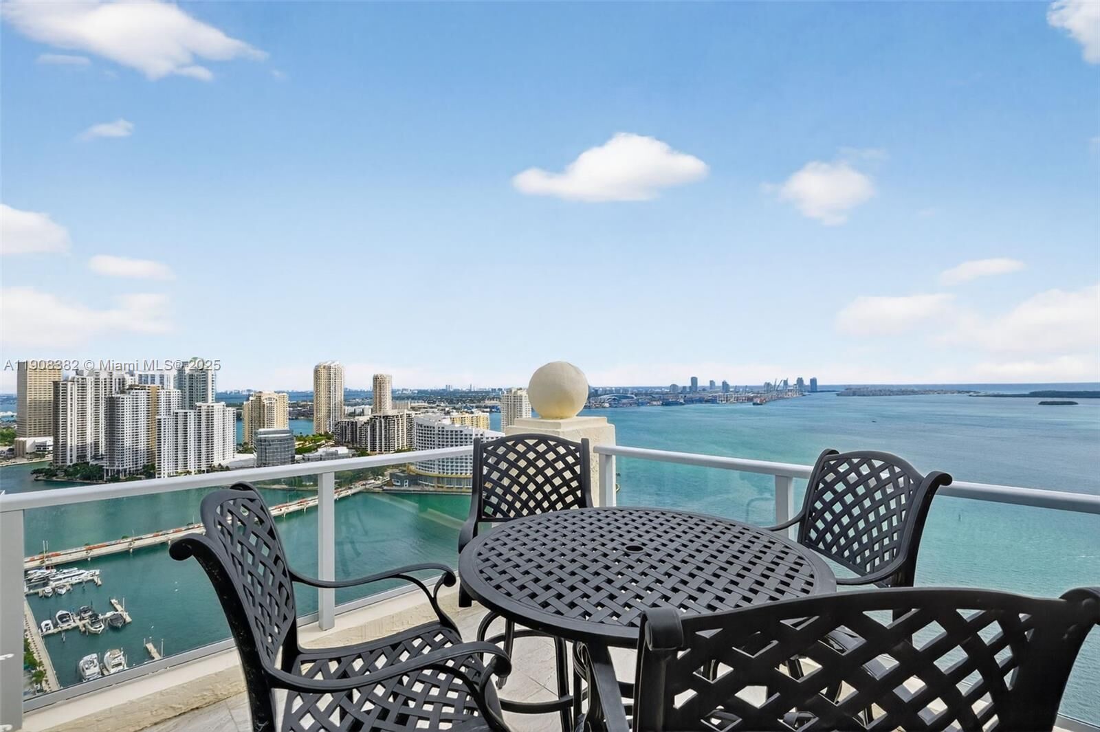Property Photo:  1155 Brickell Bay Dr Ph210  FL 33131 