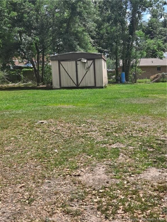 Property Photo: Oak Cliff Street LA 70607