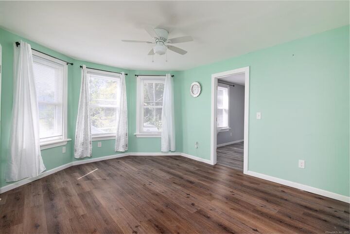 Property Photo: 27 Wood Street CT 06483