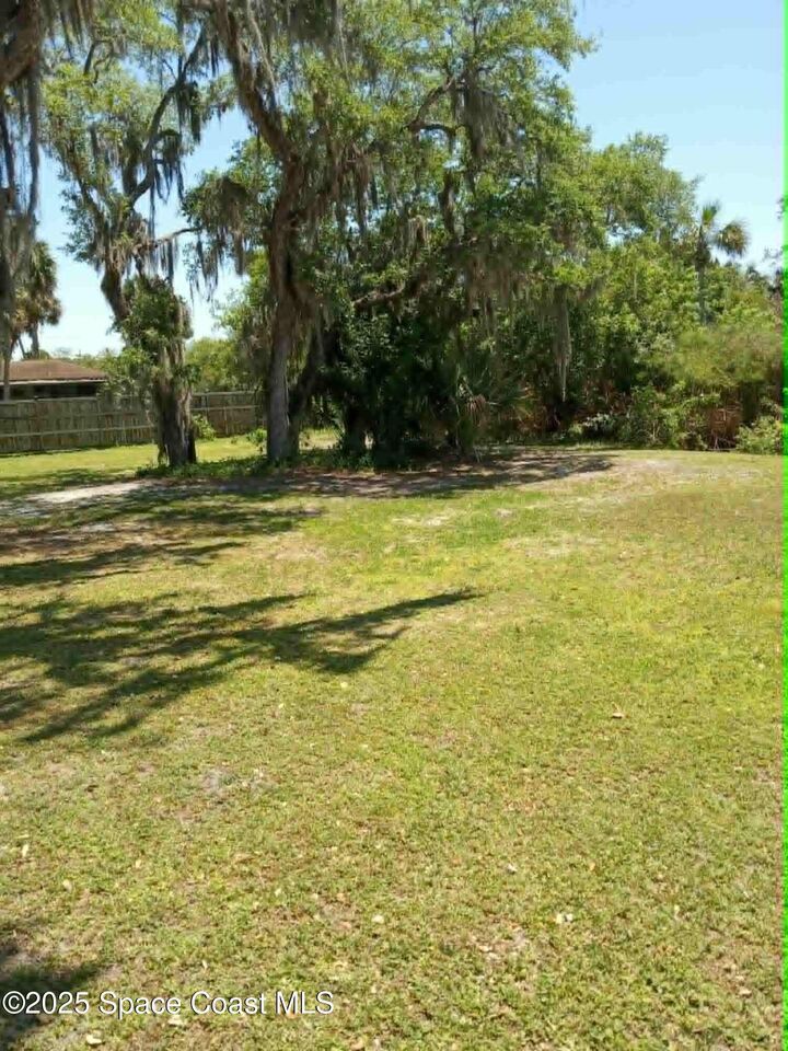 Property Photo:  875 Pine Island Road  FL 32953 