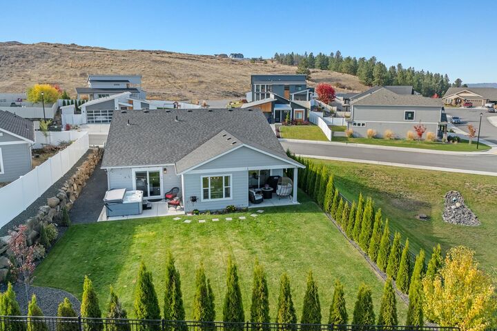 Property Photo: 18105 E Selkirk Estates Rd WA 99016