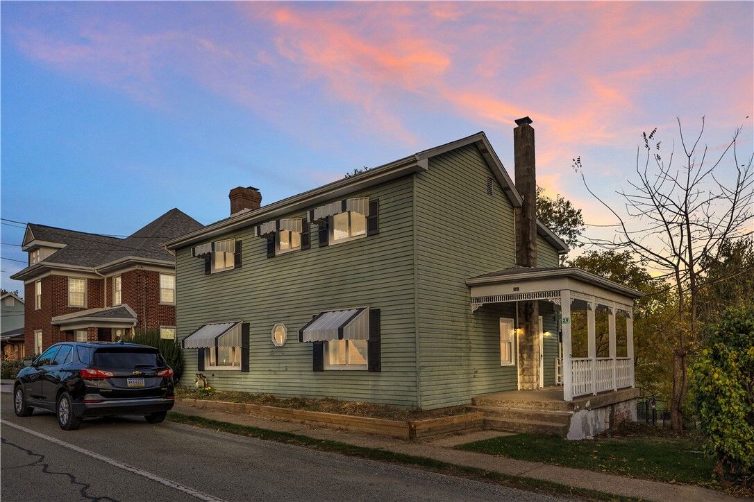 Property Photo:  29 Freeport Street  PA 15626 