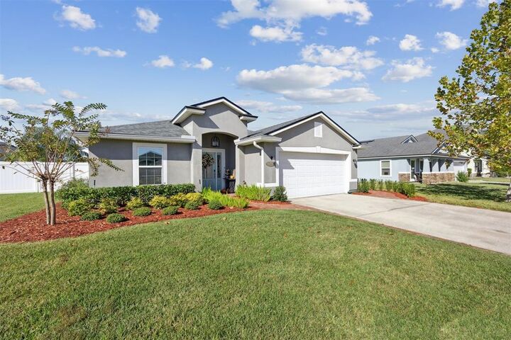 Property Photo:  95227 Windflower Trail  FL 32034 