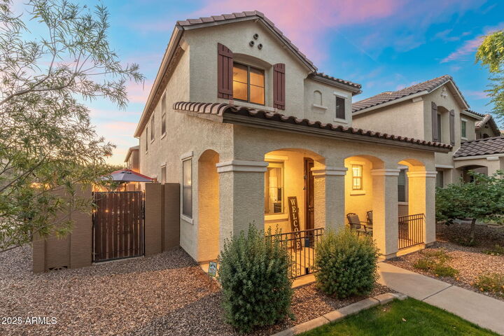 Property Photo: 1705 E Joseph Way AZ 85295