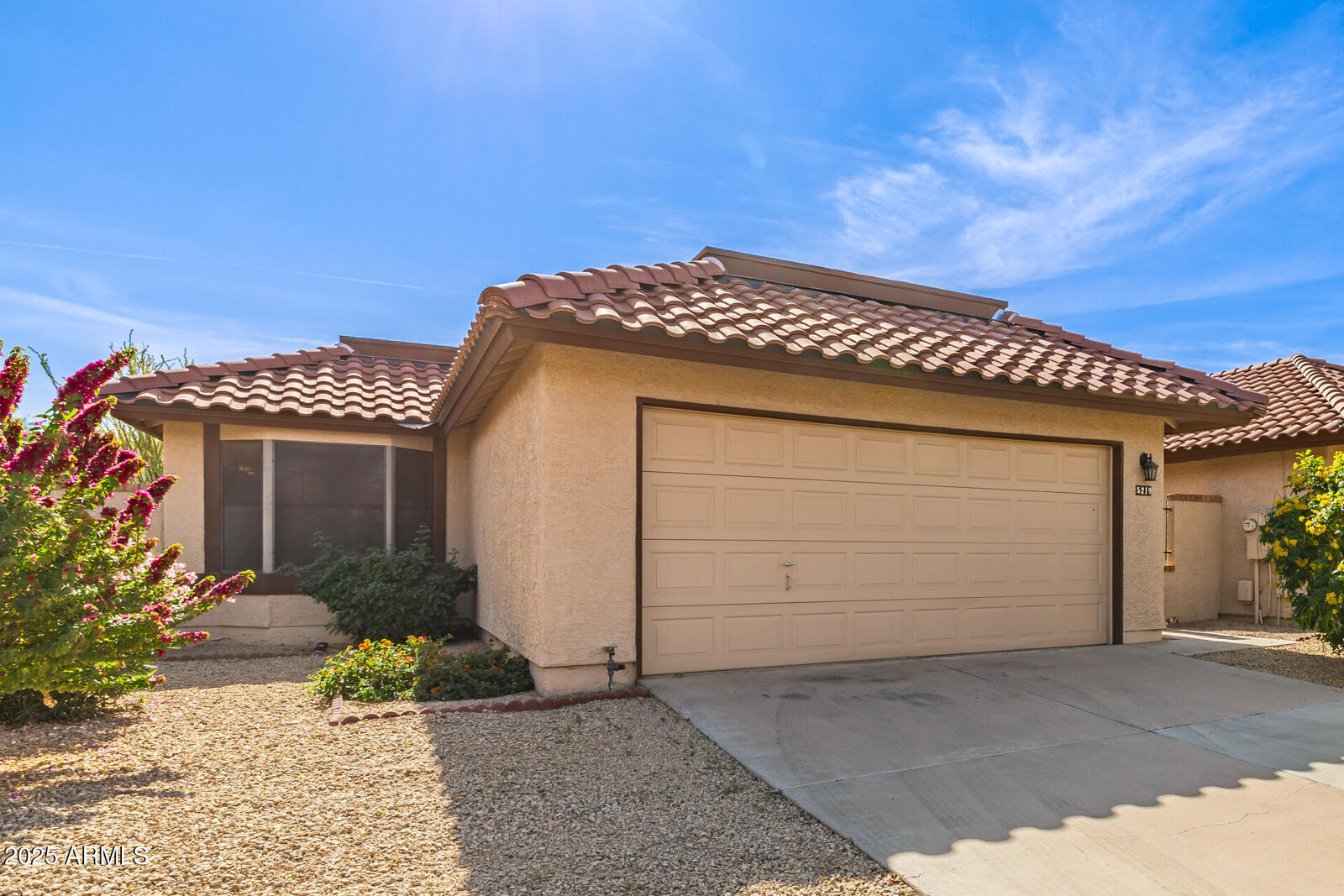 Property Photo:  5219 E Half Moon Drive  AZ 85044 