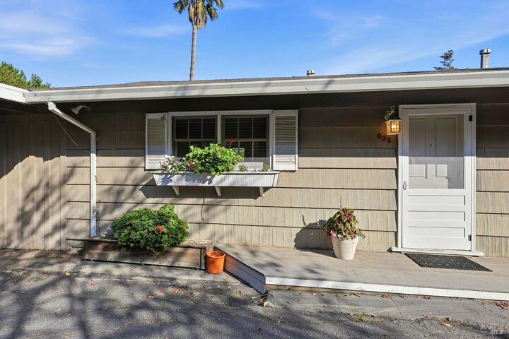 Property Photo: 834 Meadowsweet Drive CA 94925