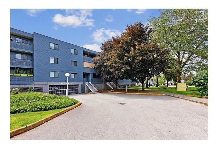 Property Photo: 17661 58A Avenue 105 BC V3S 1N4