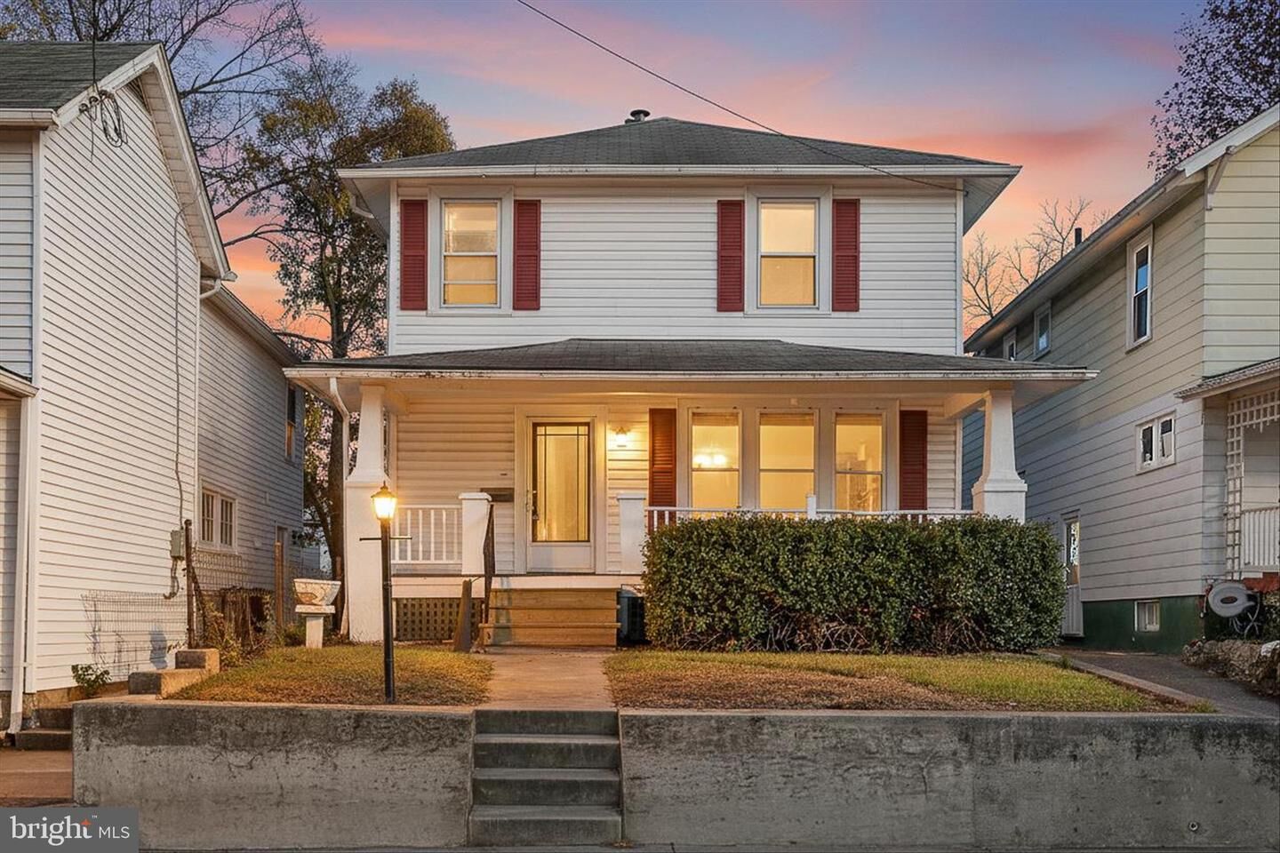 Property Photo: 1006 S Cameron Street VA 22601