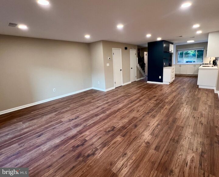 Property Photo:  3885 Steppes Court 3885A  VA 22041 