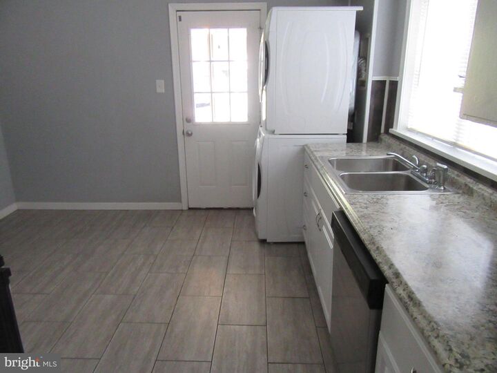 Property Photo:  445 Montclair Avenue  PA 18015 