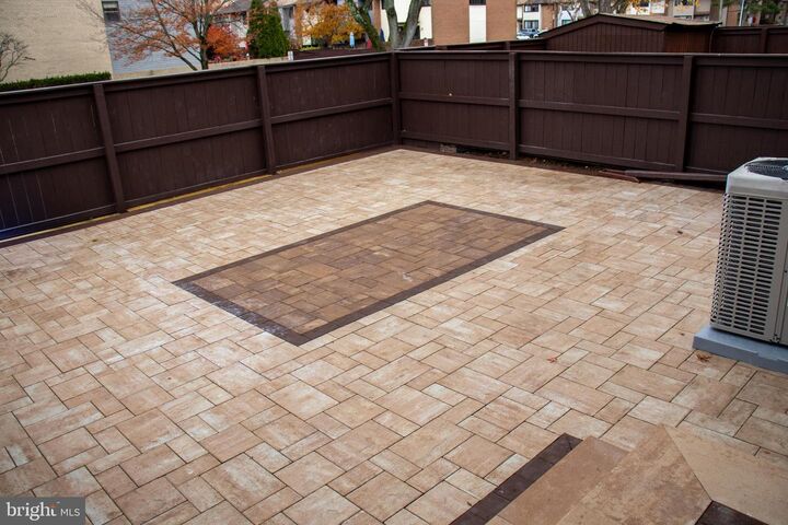 Property Photo:  842 Jamestown Road  NJ 08520 