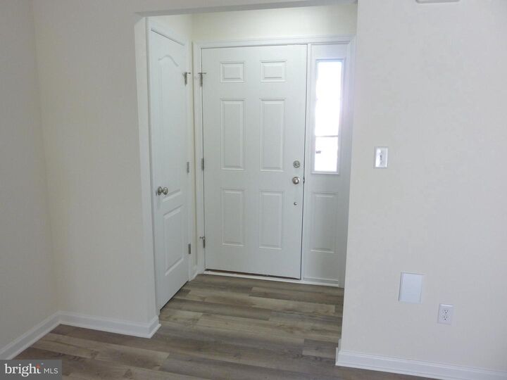 Property Photo: 61 Cotswood Court DE 19977