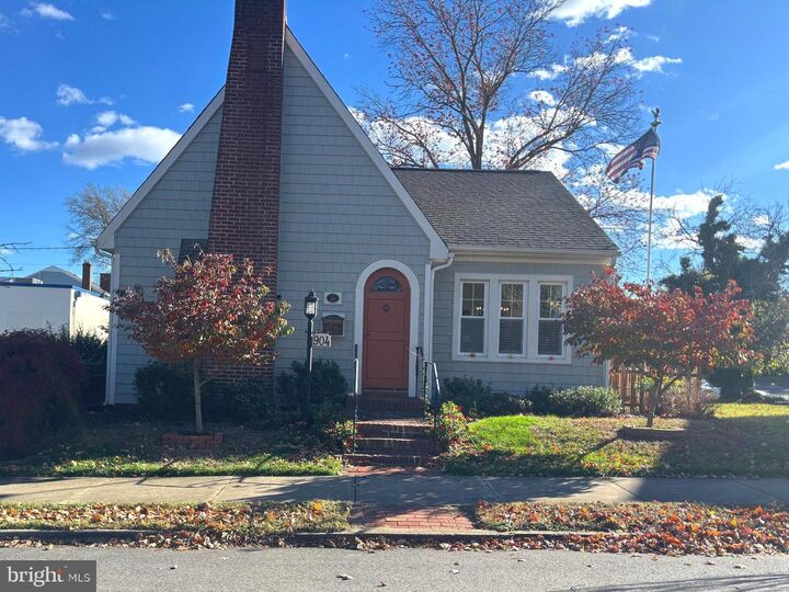 904 Hanover Street  Fredericksburg VA 22401 photo