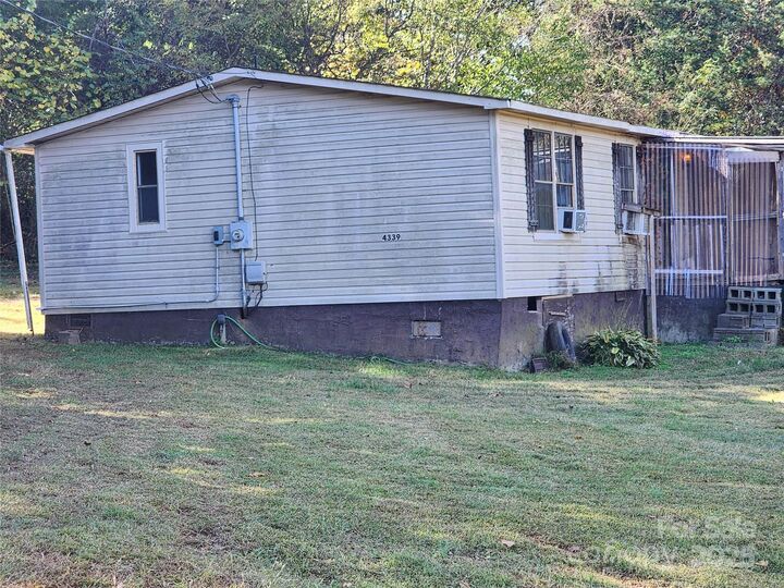 4339 Angel Hill Drive  Newton NC 28658 photo