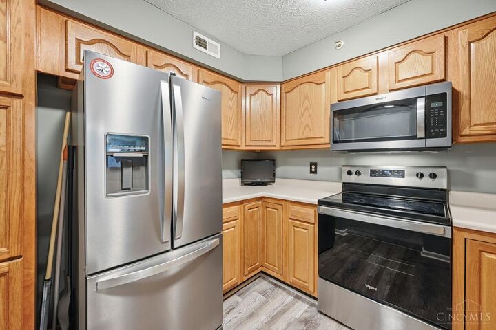 Property Photo:  7151 English Drive  OH 45244 