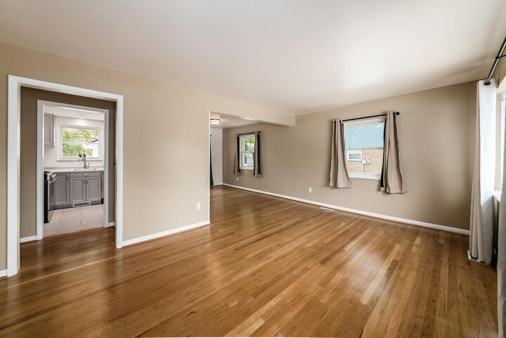 Property Photo:  781 Stephen W Drive  OH 43204 