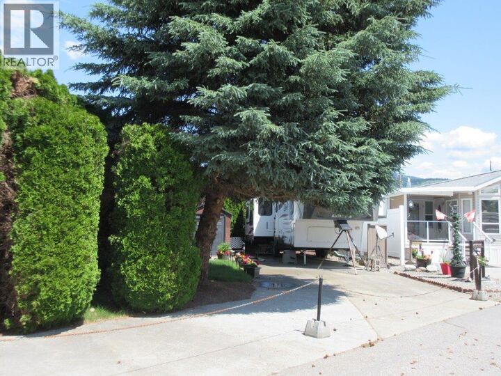 Property Photo:  415 Commonwealth Road 144  BC V4V 1P4 