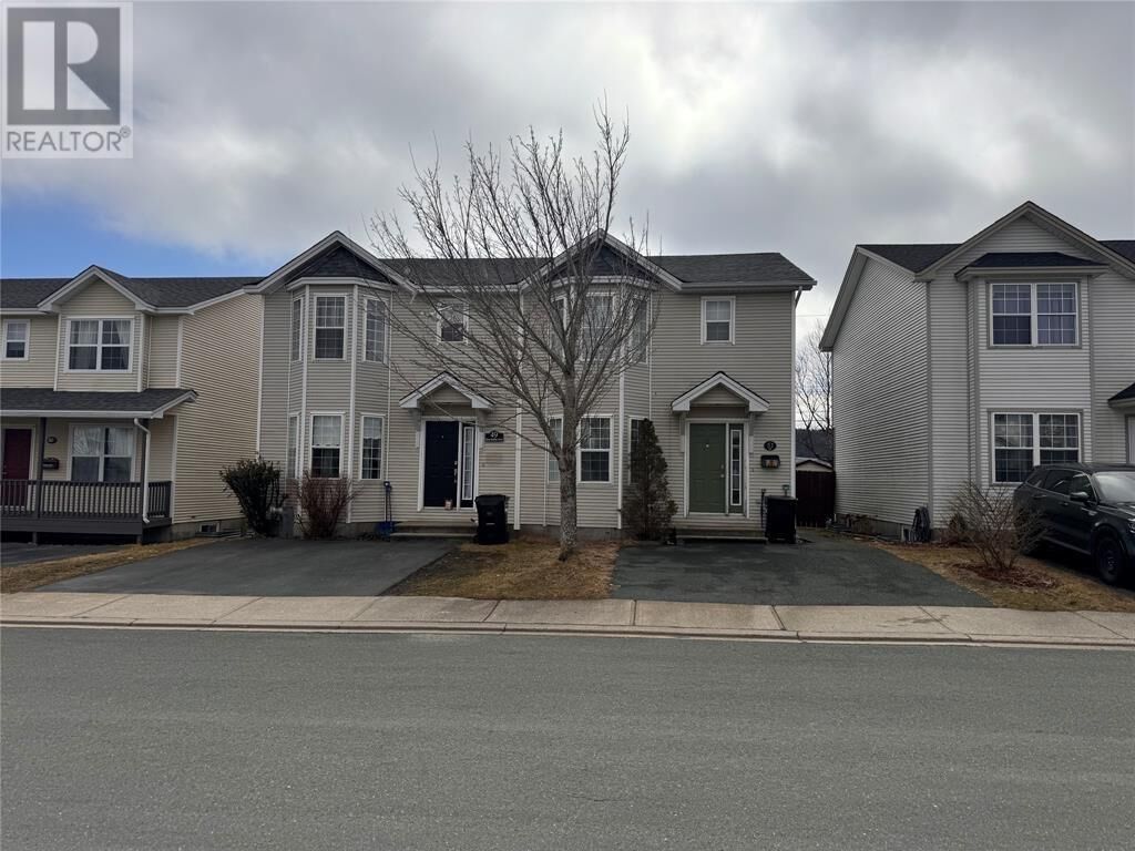 Photo de la propriété:  51 Moss Heather Drive  NL A1B 4R9 