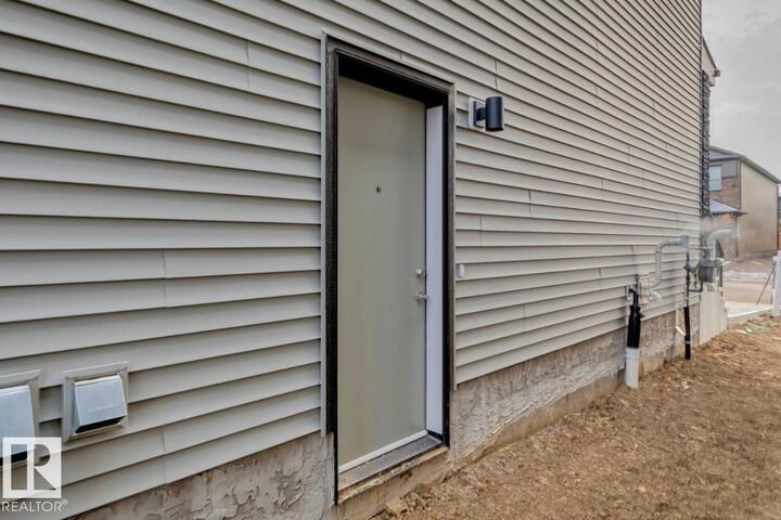 Property Photo:  120 Garneau Gate  AB T7X 2Y6 