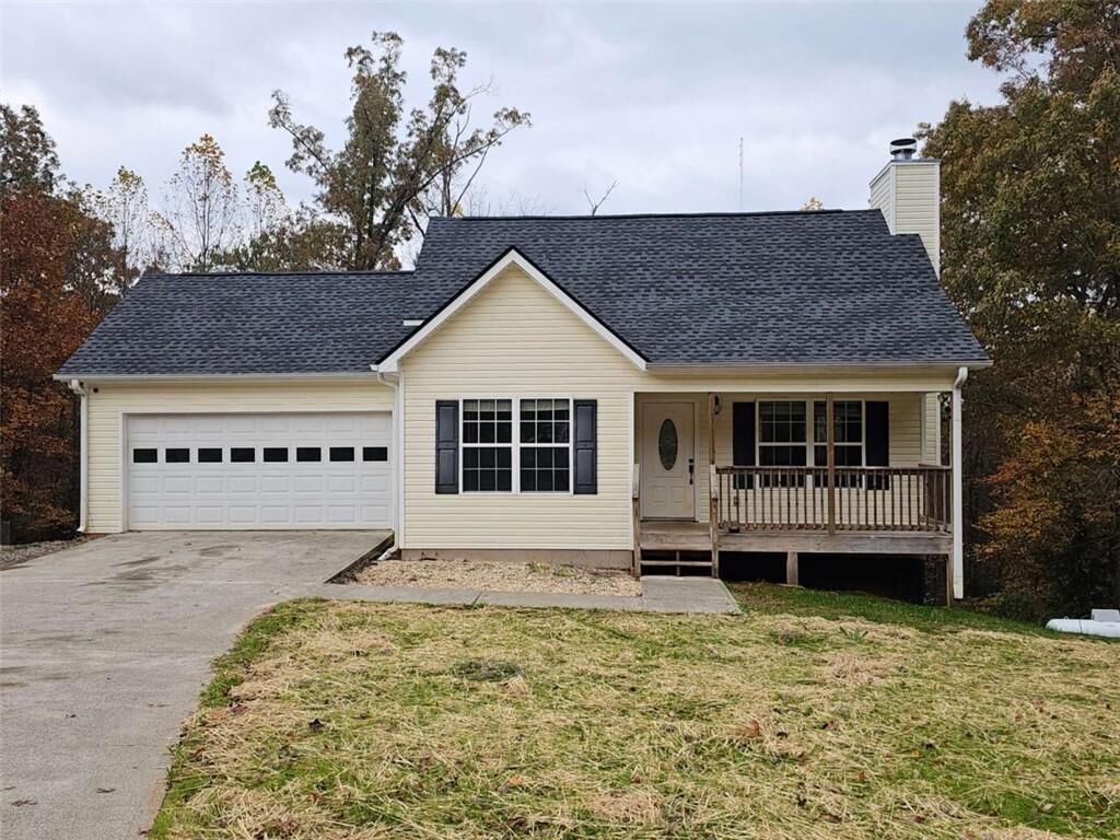 Property Photo: 1304 Dalrymple Circle GA 30540