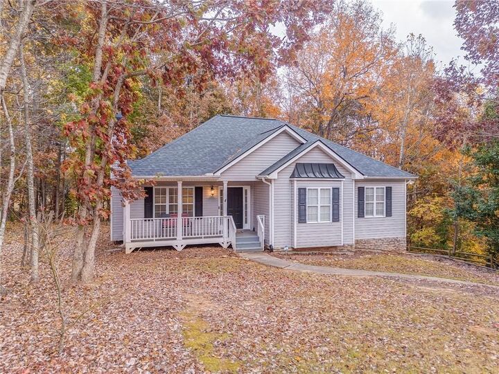 Property Photo: 647 Philadelphia Drive GA 30143
