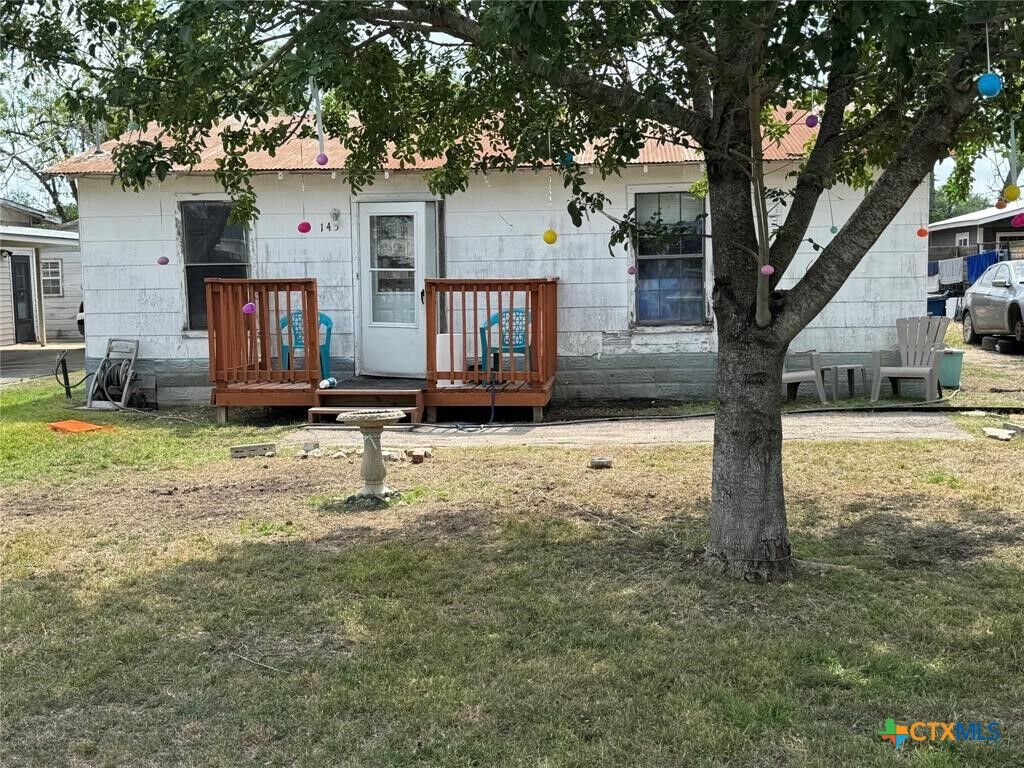 Property Photo: 145 N Kowald Lane TX 78130