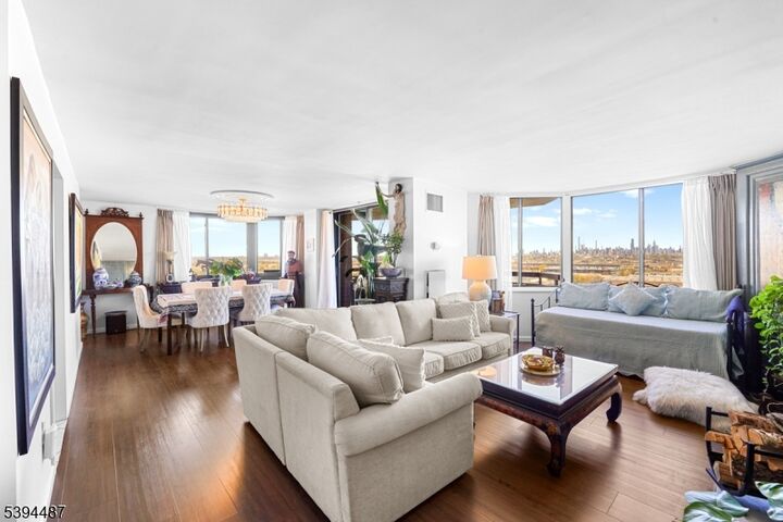 2005 Harmon Cove Tower  Secaucus Town NJ 07094 photo