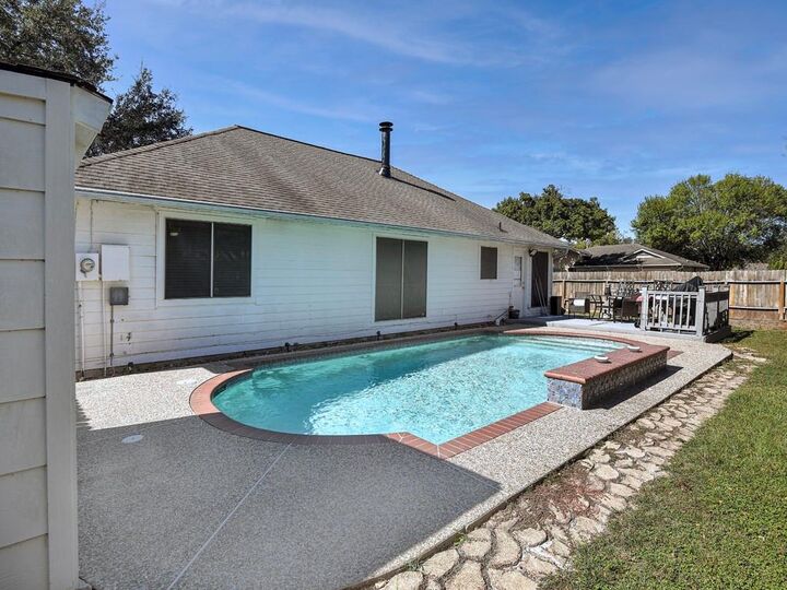 Property Photo:  16034 Northmark Drive  TX 77073 