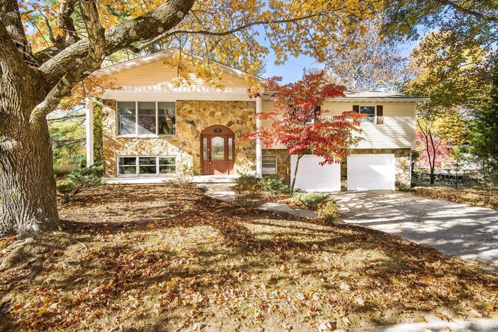 2919 N Ramble Road  Bloomington IN 47408 photo