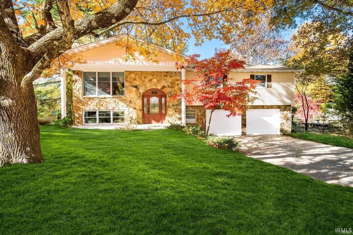 2919 N Ramble Road  Bloomington IN 47408 photo