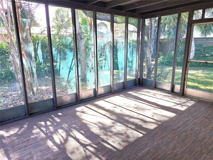 Property Photo: 1730 Oneco Avenue FL 32789