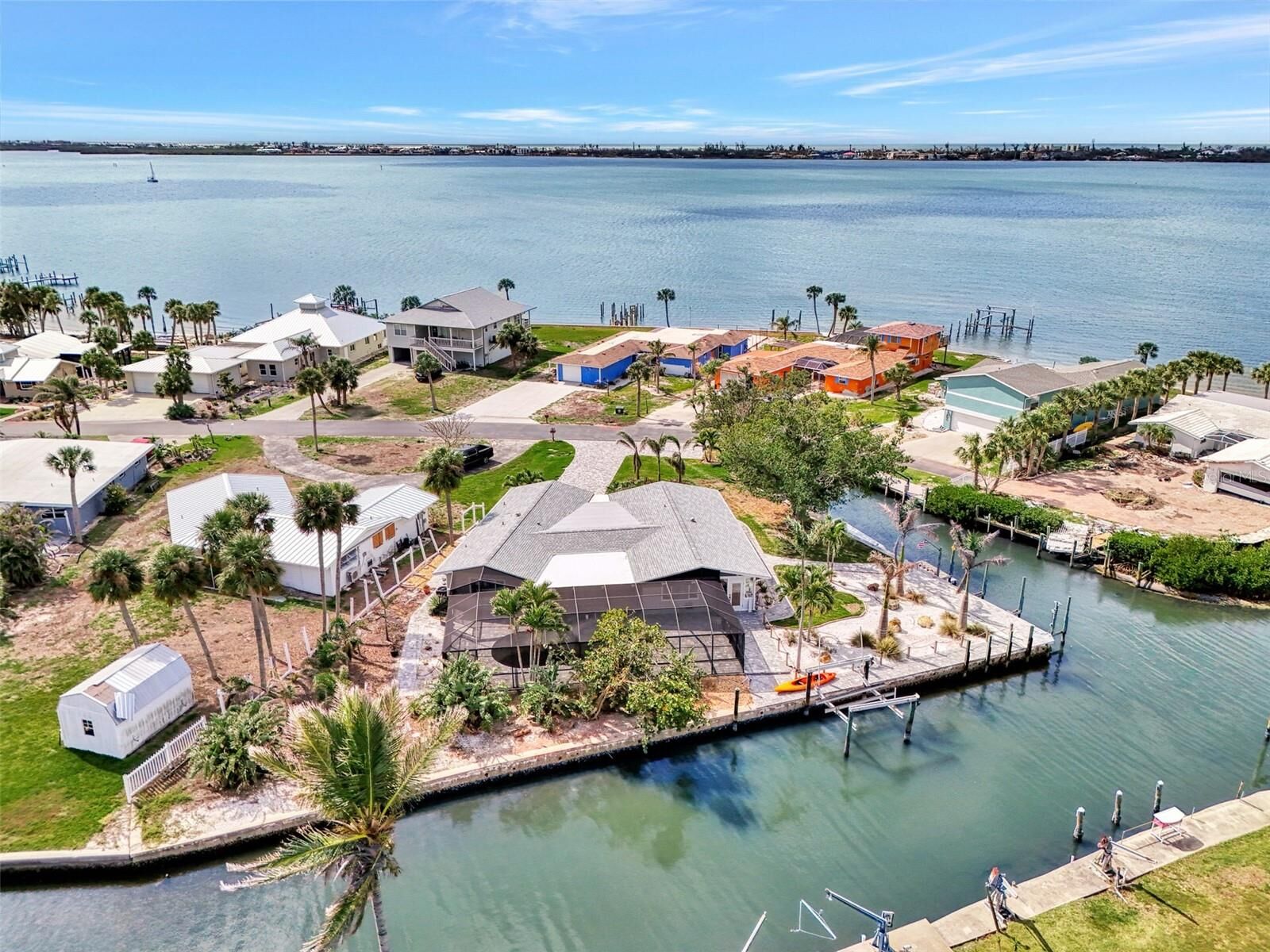 Property Photo: 232 Bahia Vista Drive FL 34223