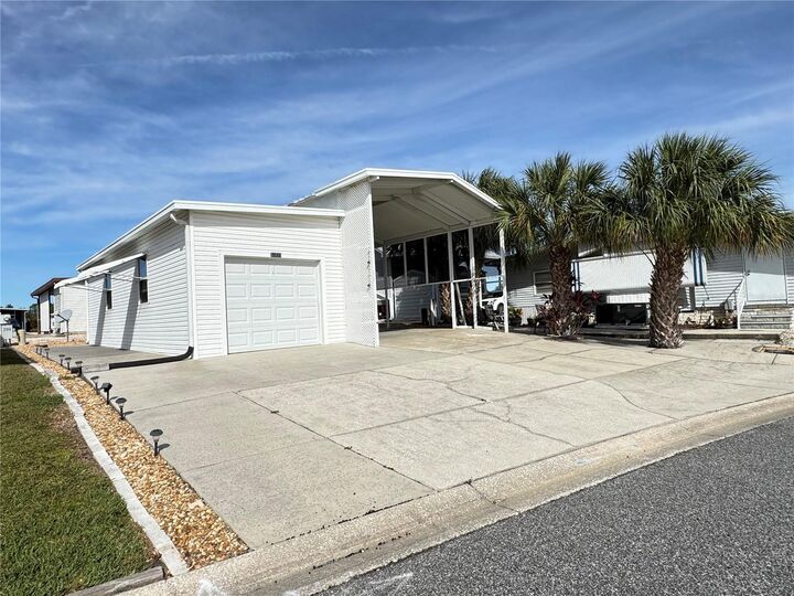 Property Photo:  35103 Jade Drive  FL 33541 