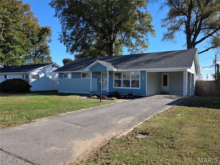 Property Photo:  407 Virginia Street  MO 63801 